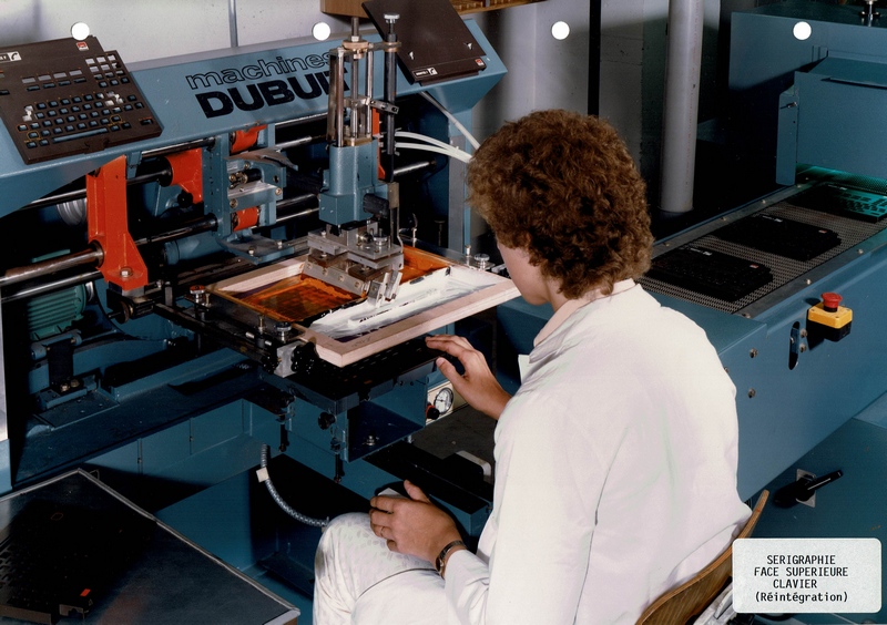 Sérigraphie clavier du Minitel Alcatel à ILLKIRCH